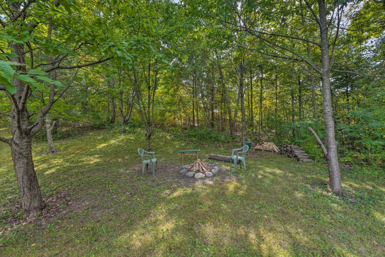 Cozy Wisconsin Studio, 11 Mi To Lake Geneva! Burlington Exterior photo
